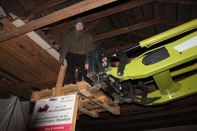 Dirndl trifft Lederhosn